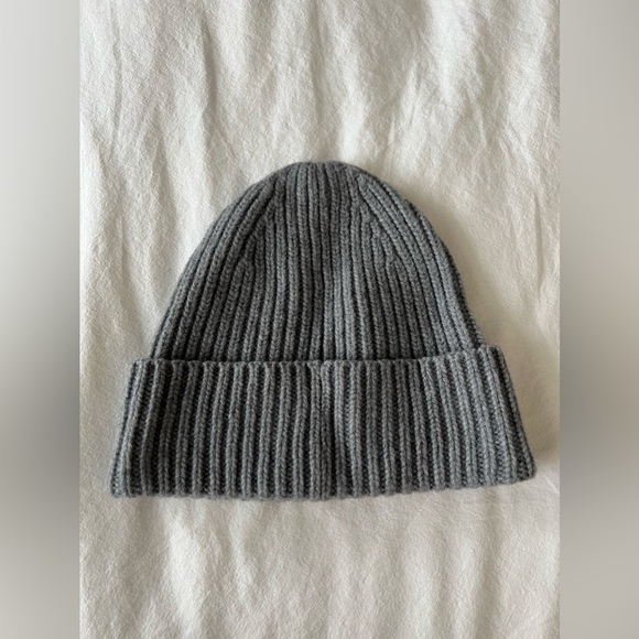 Acne Studios Mini Pansy Beanie Grey - Picture 2 of 5